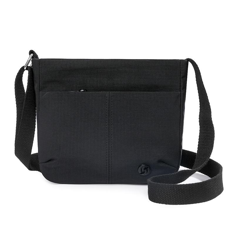 Casual Shoulder Bag New Candy Color Women's Messenger Bag Stylish and Simple Messenger Bag Large Capacity Anti-splashing Cloth Bag