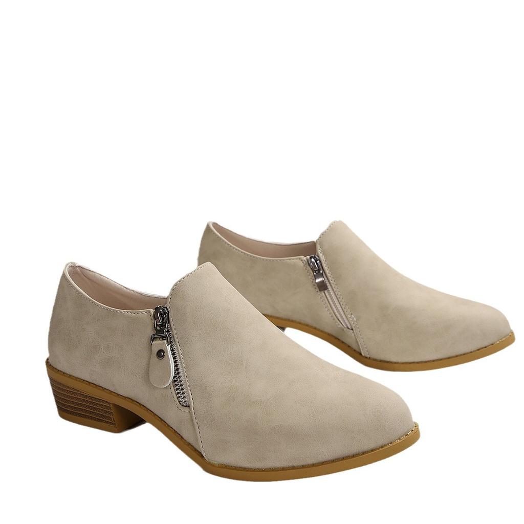 Fashion Winter Shoes Women British Style Autumn Round Toe Low Heels Preppy Fall On Heels New Retro Solid Zip Metal Decoration Rubber PU