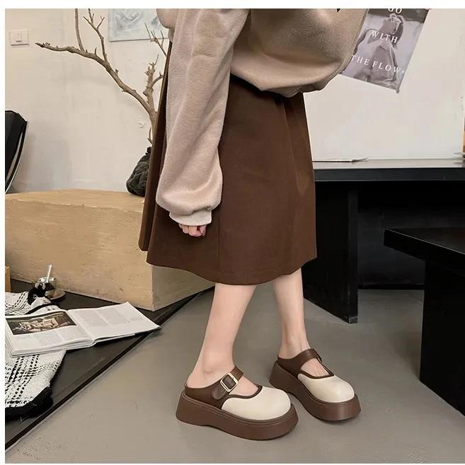 Fashion Women's Fashion New Style Closed Toe Slippers One Foot Soft Flat Rubber Comfortable Height Increase PU Basic Fabric Casual Shoes