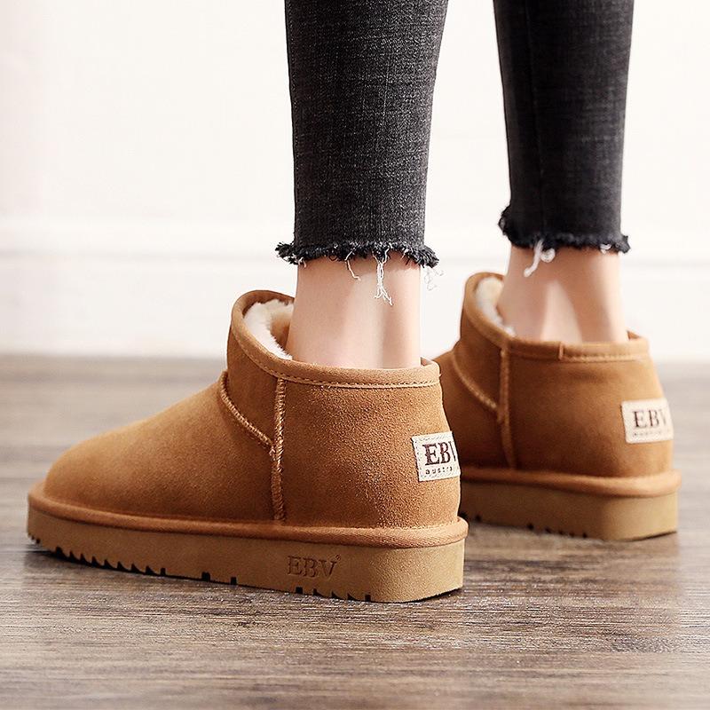 [] Snow boots women's short boots fashion cotton shoes bread shoes one pedal thickened to keep warm