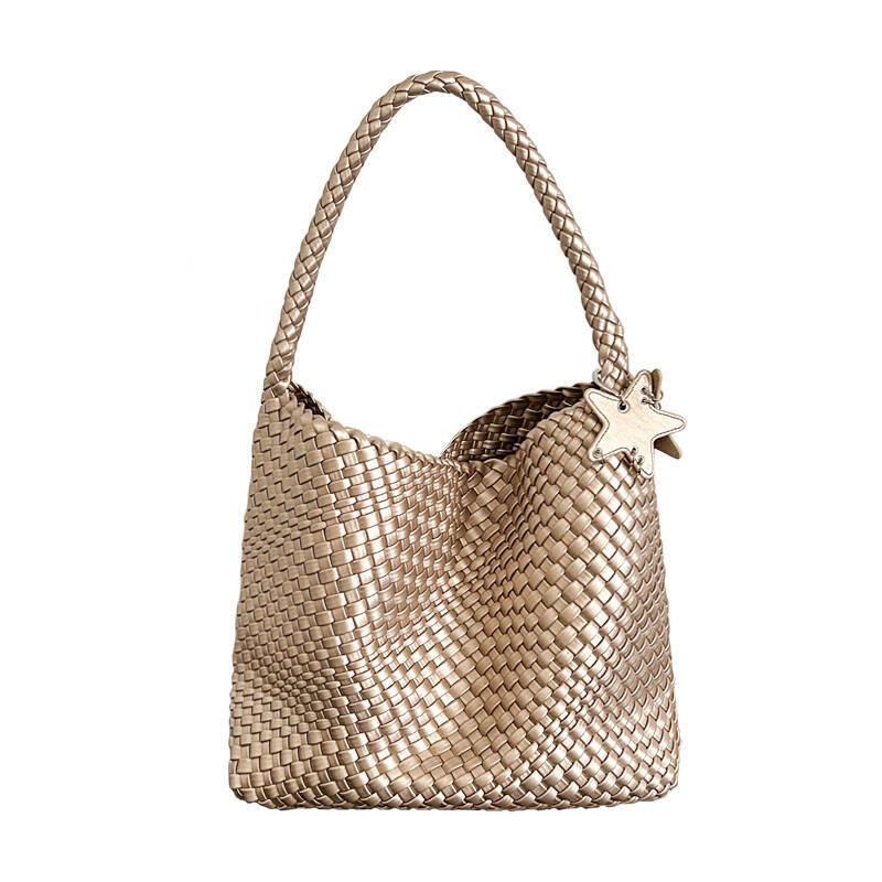 Gold hand-woven bag, bucket bag, women's high-end sense, exquisite hand-carried small bag, versatile commuter casual tote bag