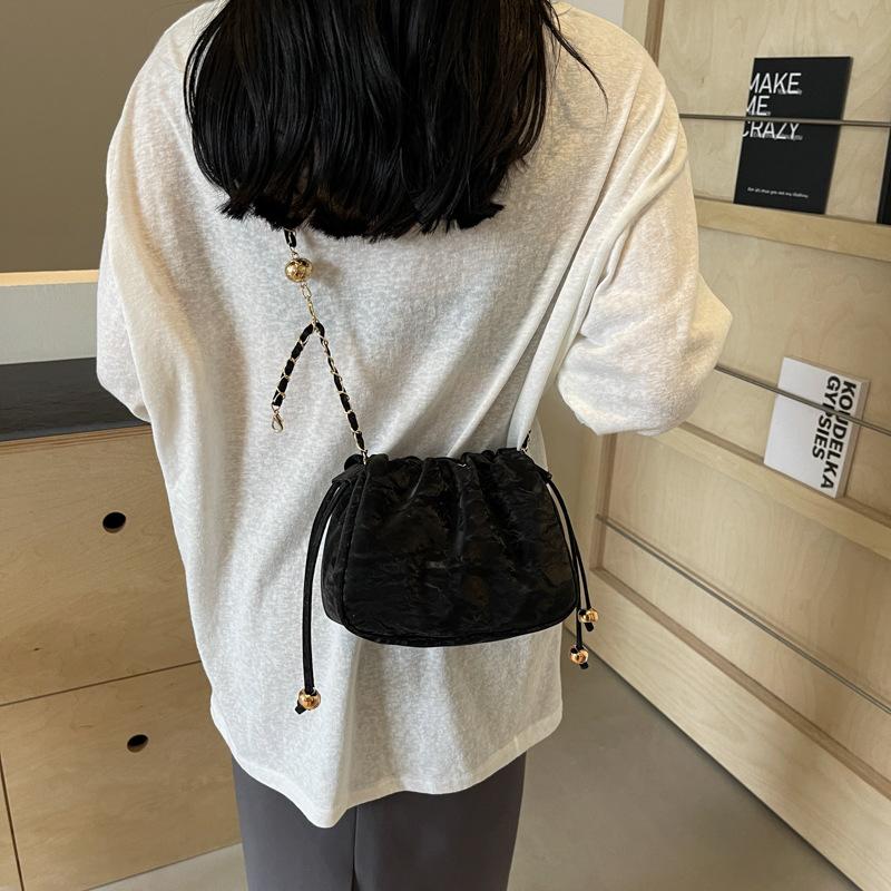 Simple Casual Large Capacity Bucket Bag Summer New Fashion Retro Casual Bag Women Shoulder Crossbody Bag