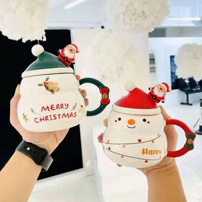 Vysoce hodnotný kreativní vánoční hrnek se sněhulákem s víčkem a lžičkou Vánoční dárkový hrnek Hloupý hrnek Hrnek pro pár