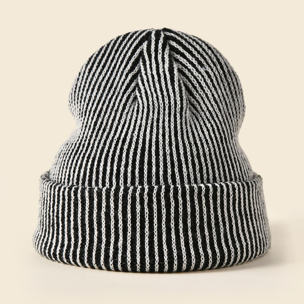 Manufacturer Winter Warm Custom Logo Striped Jacquard Acrylic Cuffed Knitted Beanie Hat