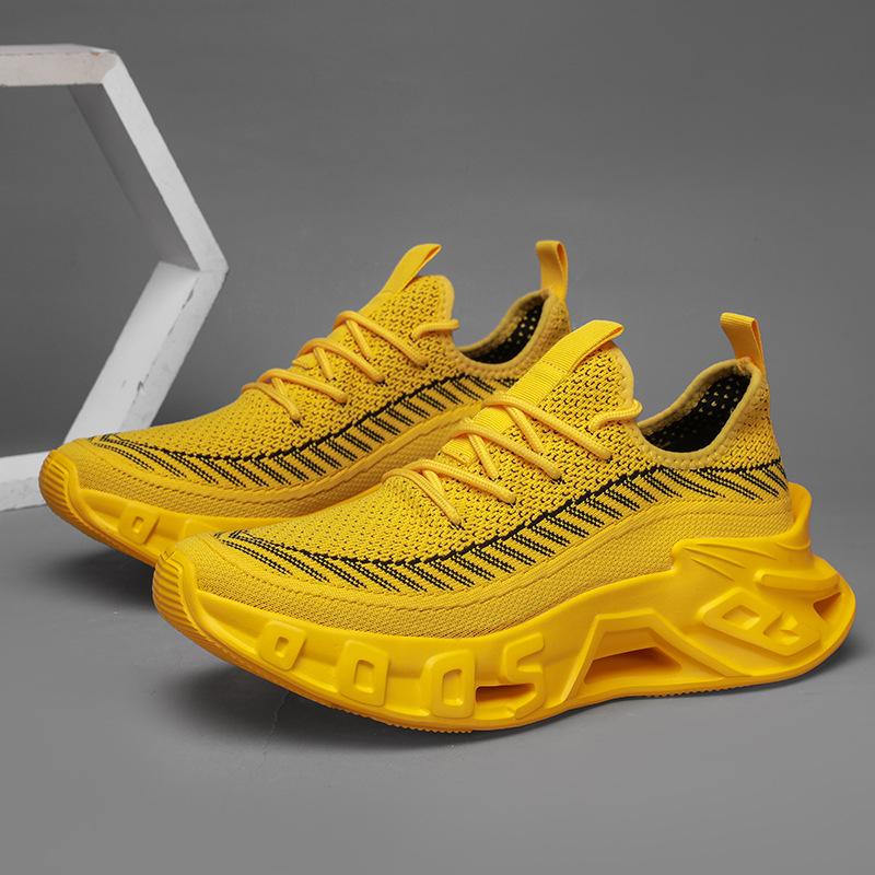 Summer new men's shoes mesh lightweight outdoor mountaineering running shoes season breathable casual sports shoes