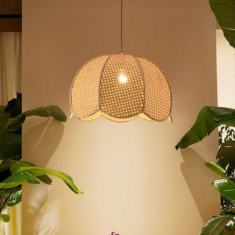 Southeast Asian restaurant rattan chandelier, Japanese living room and bedroom lamps, retro wabi-sabi tea room rattan woven lamp