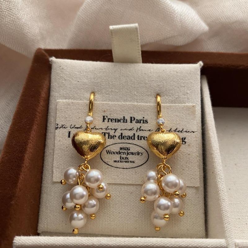 Love Pearl Berry Bead String Earrings Earrings Light Luxury Gentle Heart Fashion Versatile Exquisite Elegant Earrings Earrings