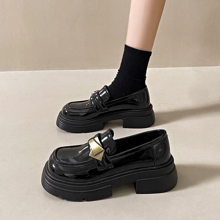 

Ретро новые черные туфли в британском стиле, женские 2025 осень, платформа, Мэри Джейн, лоферы на одной педали, одинарные туфли 40