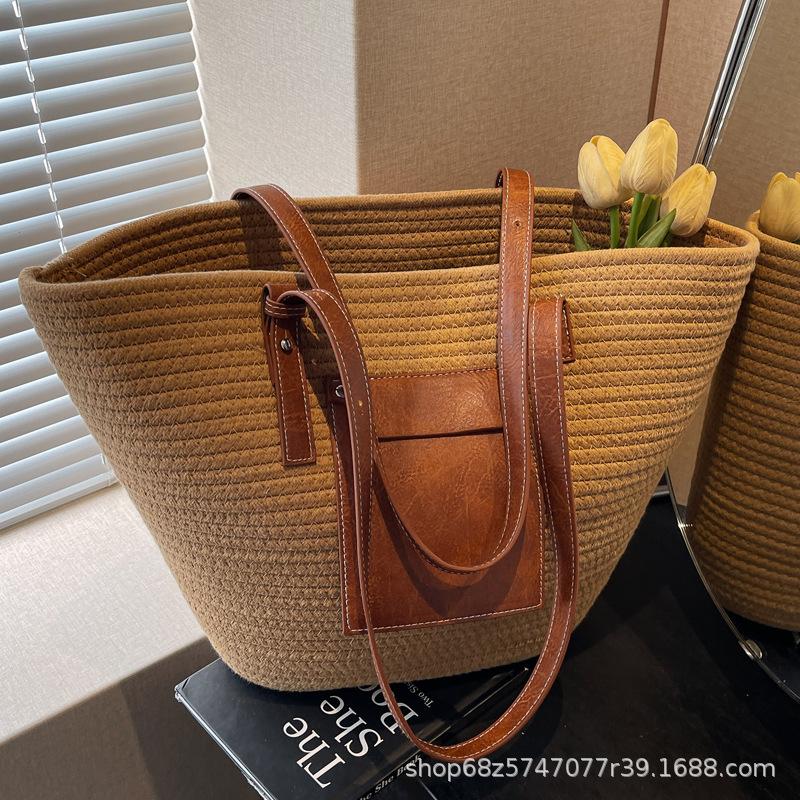 2025 New Rattan Bag Women's Holiday Beach Bag Simple Casual Versatile Bag Large-capacity Travel Vegetable Basket