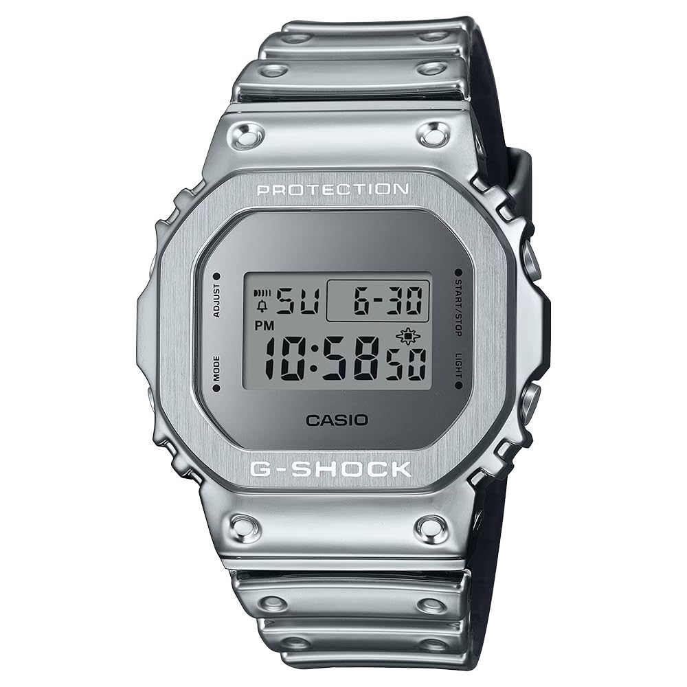 

CASIO Silver Metal Digital Wristwatch for Men and Women G-SHOCK GM-5600YM-8A8 [Used]