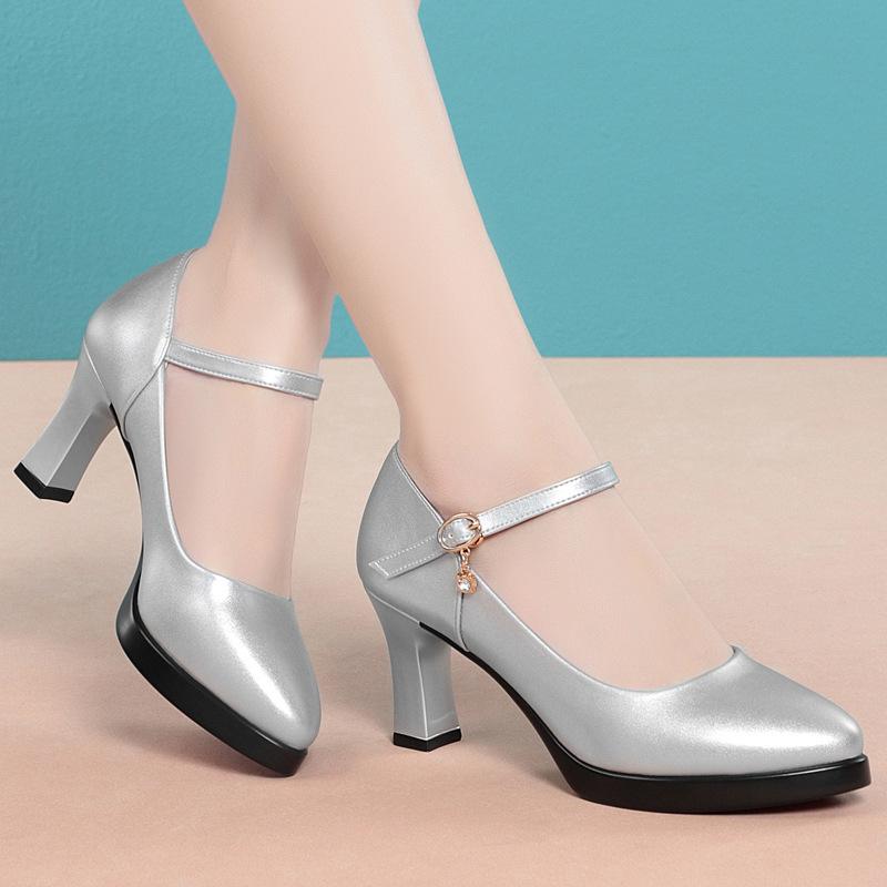 Spring and Autumn Style Soft-Soled One-Strap High Heels for Fashion Shows, Paired with Cheongsams, Dancing Shoes, Middle-Aged Women's Leather Shoes