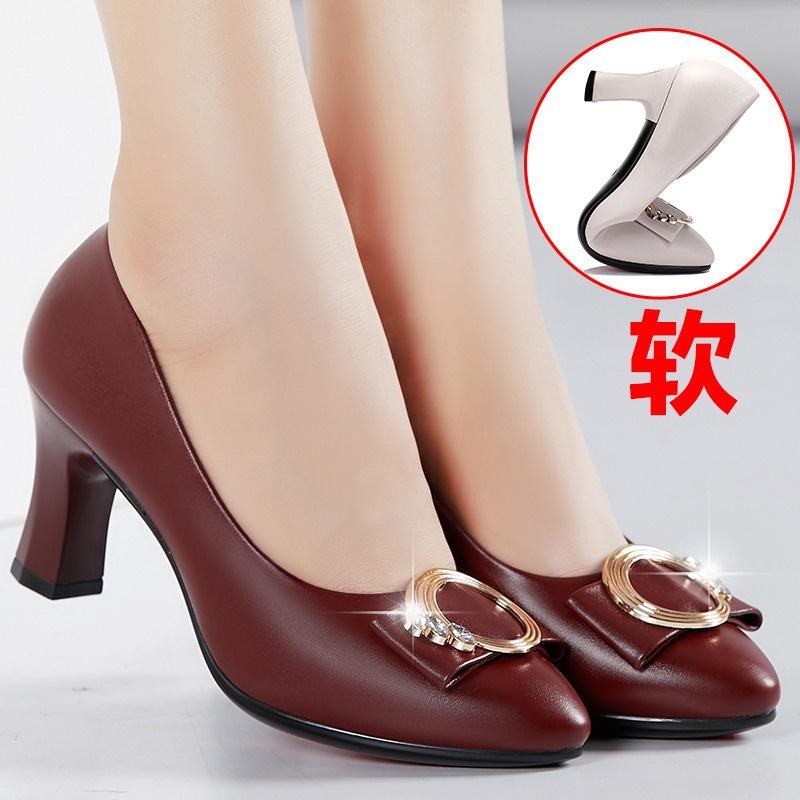 Spring New Fashion Woman Ballets Metal Buckle Single Shoes Soft Leather Soft Sole Comfortable Flats Mother Shoes