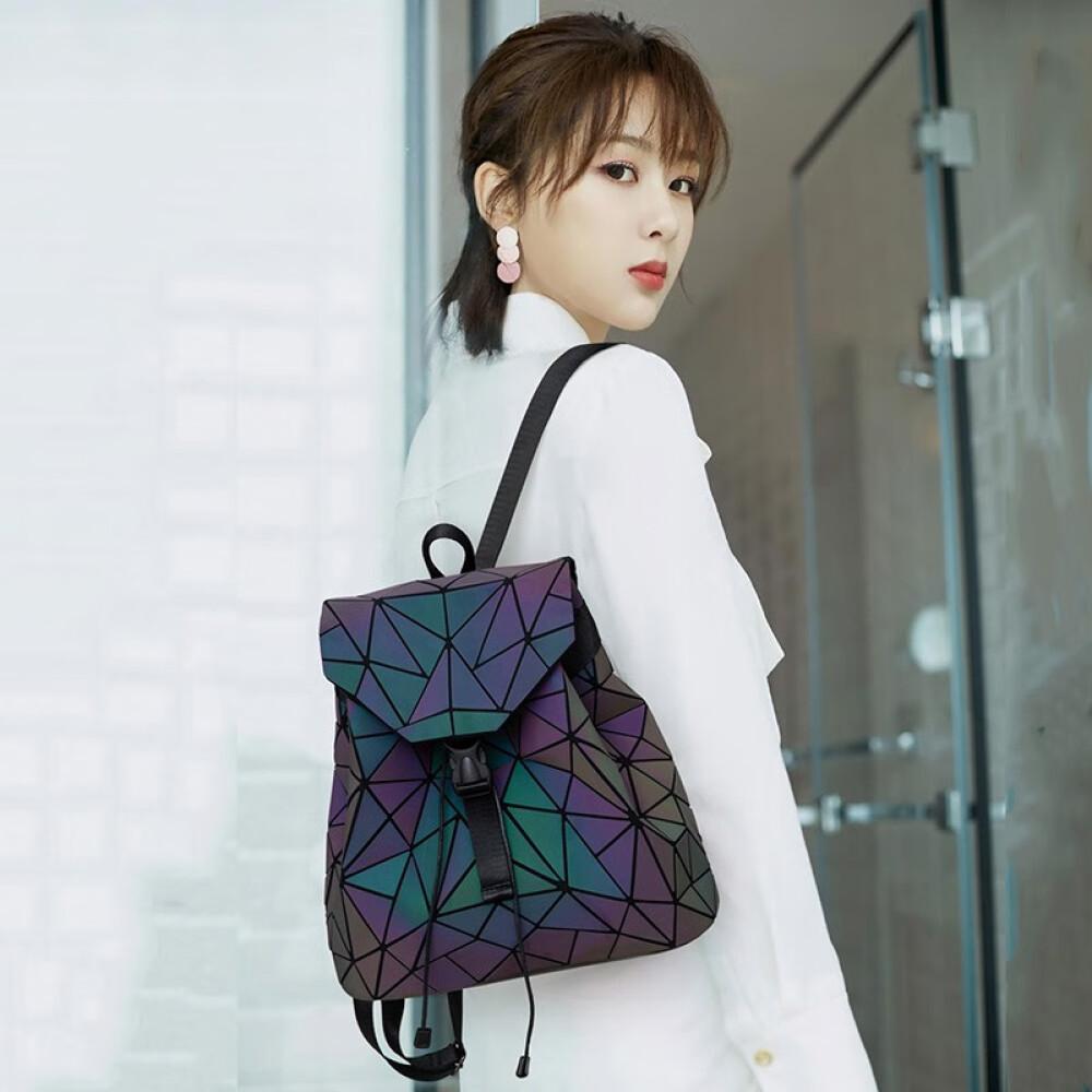 Damentasche Rucksack 2023 neuer Sommerfee farbwechselnder Netzroter Rucksack für Freundin Regenbogenfarbe Länge 33 cm13 Breite cm Höhe 31 cm