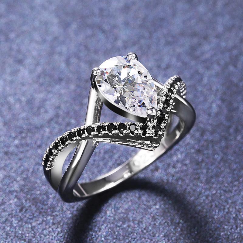 New Unique Black Cubic Zirconia Hollow Out Ring for Women Fashion Female Modern Wedding Jewelry Rings