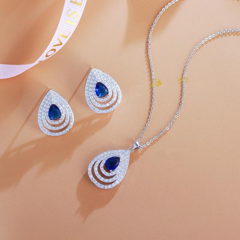 Sapphire Drop Stud Earrings Necklace Set, Slightly Inlaid Zircon Hollow Pear-Shaped Chain Set.