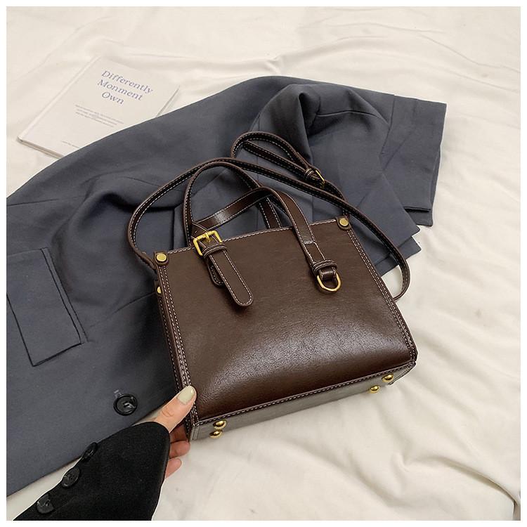 Chic Retro Handbag For Women Elegant Urban Style Versatile Shoulder Crossbody Bag