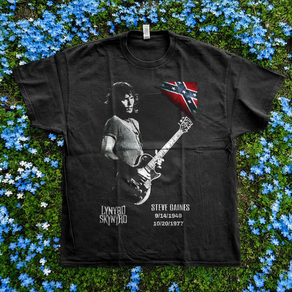 

Lynyrd Skynyrd Steve Gaines Tribute Retro Black Unisex TShirt Size S5XL Unisex T-Shirt M