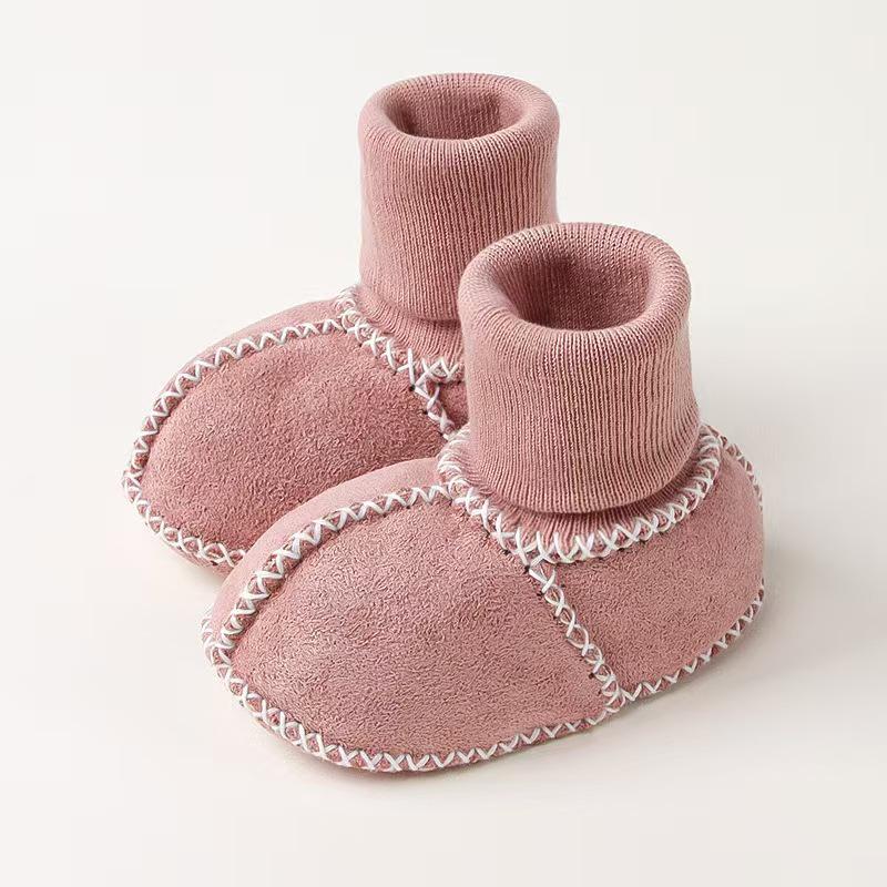 Infant Faux Leather and Fur Baby Socks: Soft Sole Suede Velvet Shoes for 0-12 Months, Perfect for Autumn and Winter