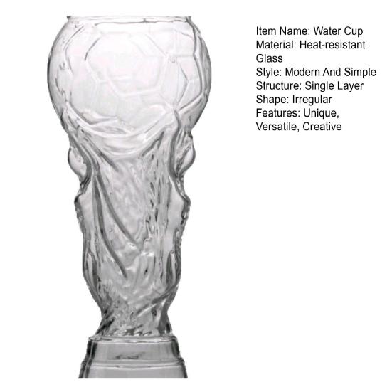 Trophäen-förmiges Bierglas Kreativer Fußball-Design-Becher Neuheit Trinkbecher