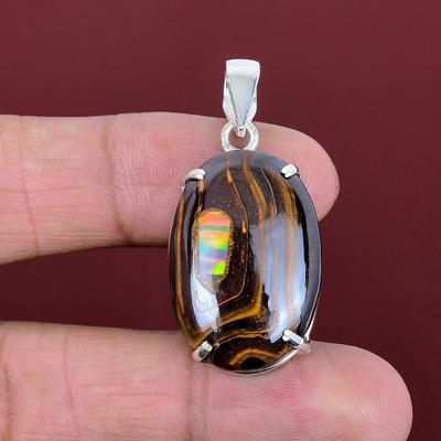 Opale etiope in ciondolo di opale boulder gioiello di pietre preziose molto carino ciondolo fatto a mano ciondolo in argento sterling 925 ciondolo unico regali per la mamma