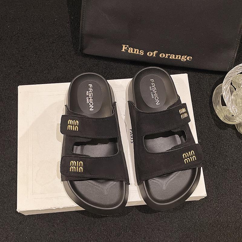 

Ретро цветовая гамма, мягкая подошва, сандалии с внутренней высотой, дышащая нескользящая резиновая подошва, обувь 2025 весна и лето новая 34