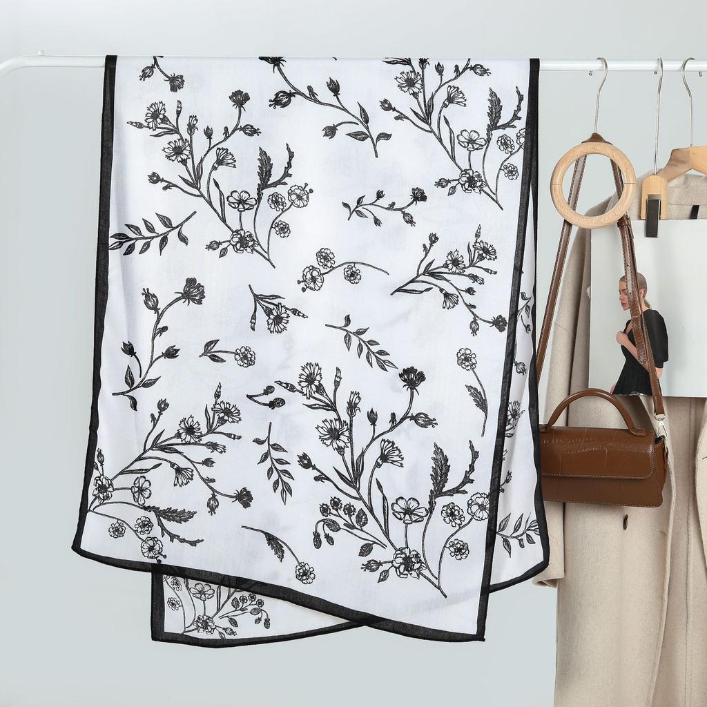 High End Korean Version Women's Simple Elegant Printed Velvet Long Scarf Artistic Small Fresh Warm Thin Shawl Wholesale