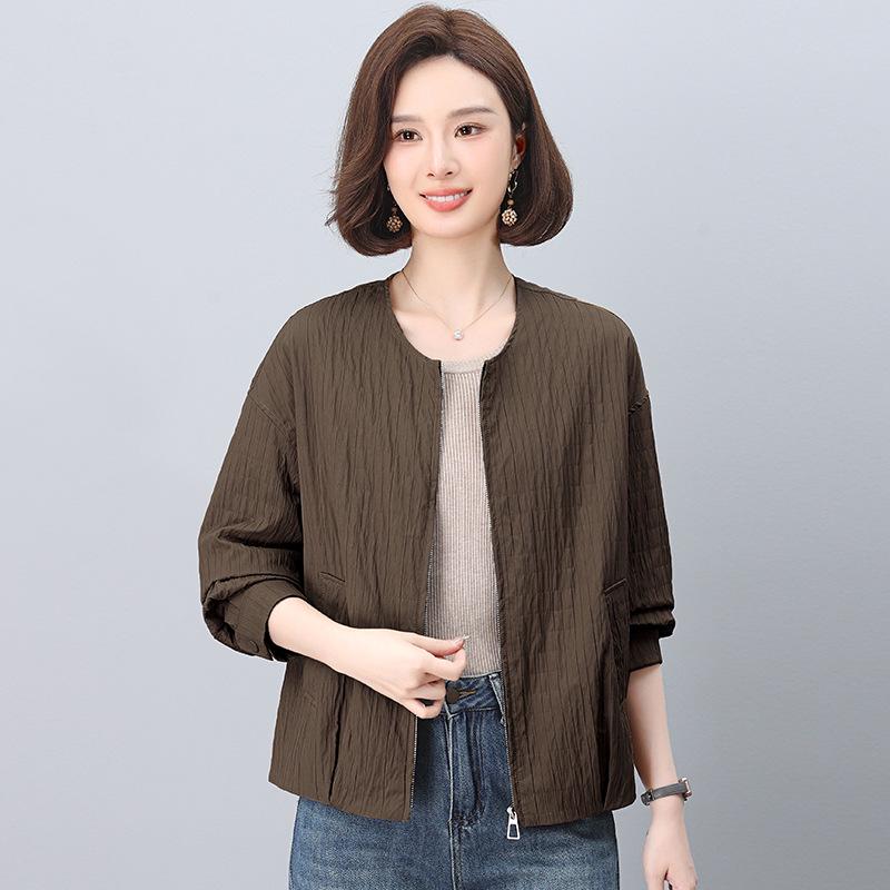 

Женская плиссированная короткая куртка Весна 2025 - Приталенная, Свободная, Стильная верхняя одежда M кофейный