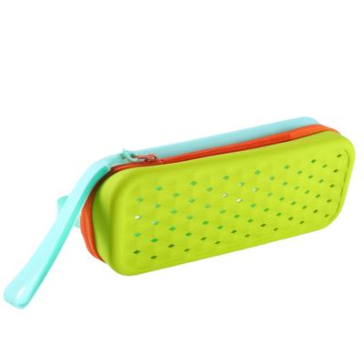 Portable Silicone Swim Goggle Case Soft Waterproof Swimming Goggles Protection Box with Carabiners with Drain Hole