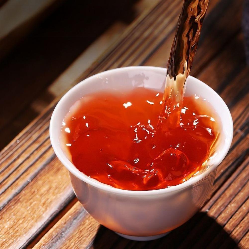 Pu'er tea ripe tea Yunnan ancient tree Pu'er aged ripe tea small package