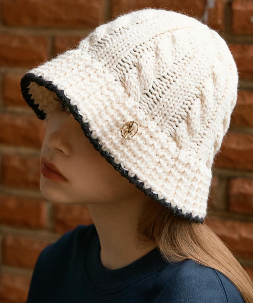 ANOETIC Anc Wool Twisted Bucket Hat_Ivory
