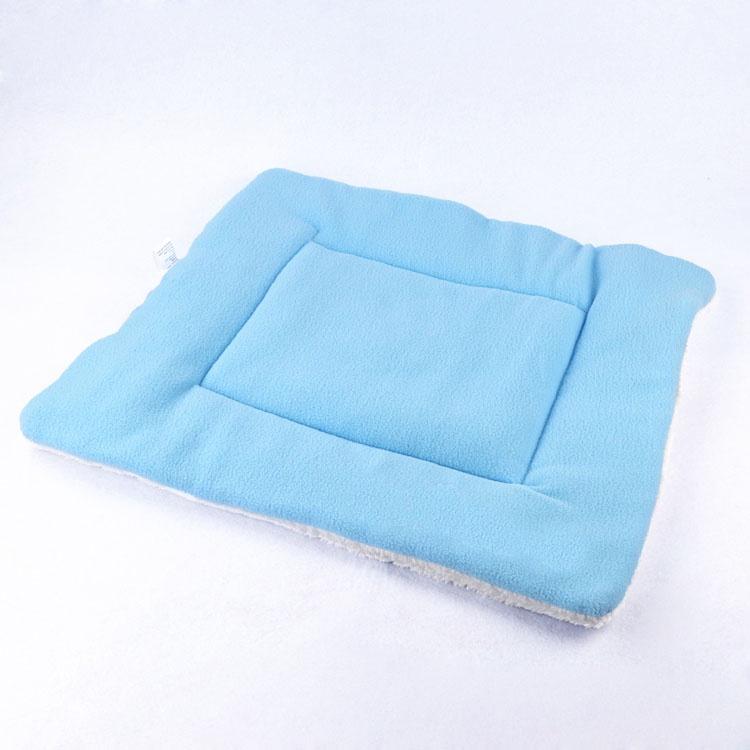 Luxurious Shaggy Cashmere Puppy Blanket Mat For Small Dogs With Timeless Design