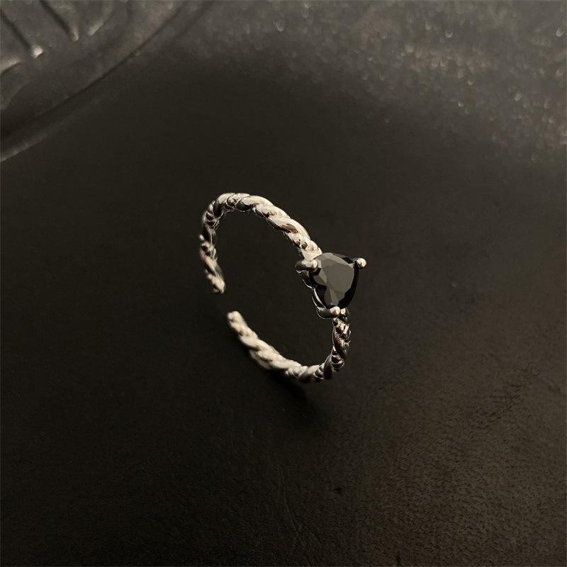 925 Sterling Silver Heart Black Zircon Irregular Rings For Women Engagement Rings Luxury Jewelry Accessories Jewellery