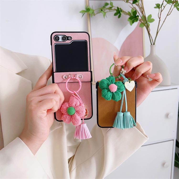 Applicable To Samsung ZFlip5 Mobile Phone Case Striped Leather Case Zflip4 Flower Mobile Phone Lanyard All-inclusive Anti-drop Protective Case