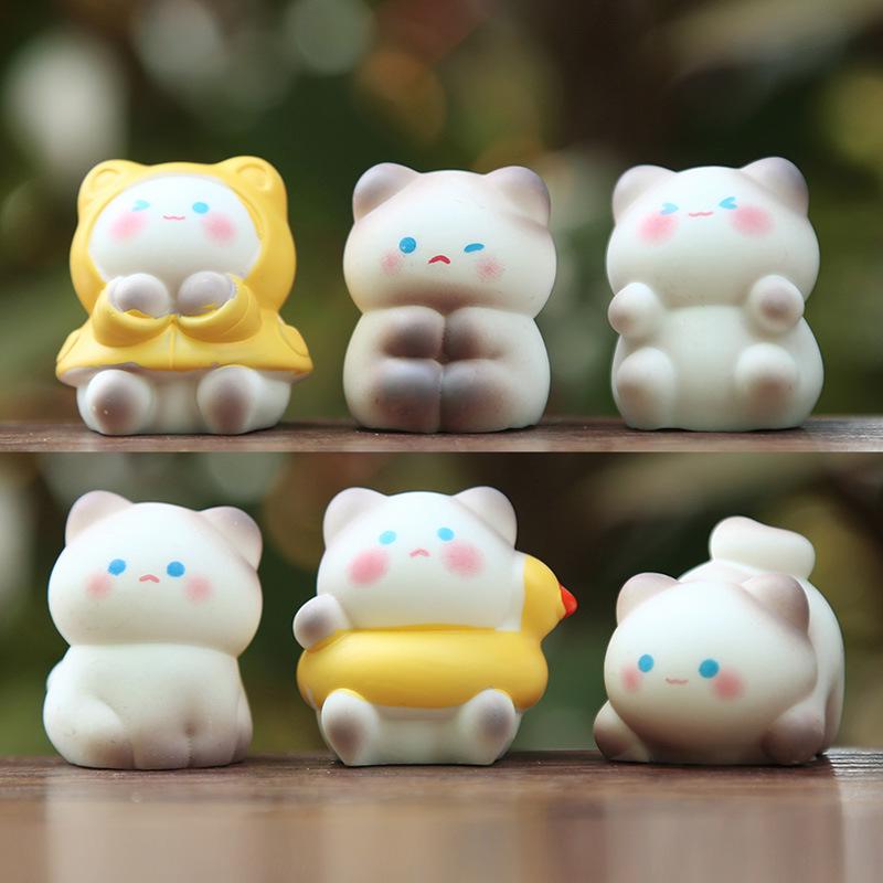 Cross-Border Cute Siamese Cat Mini Ornament: Cartoon Fat Cat Bean Eyes Pet Doll Blind Box