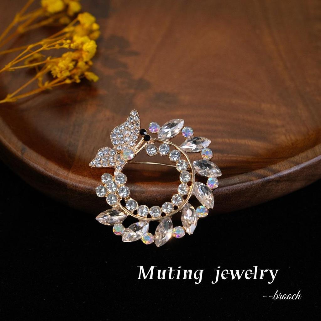 High-End Colorful Butterfly Rhinestone Brooch for Women - Exquisite Pin Suit Coat Accessory
