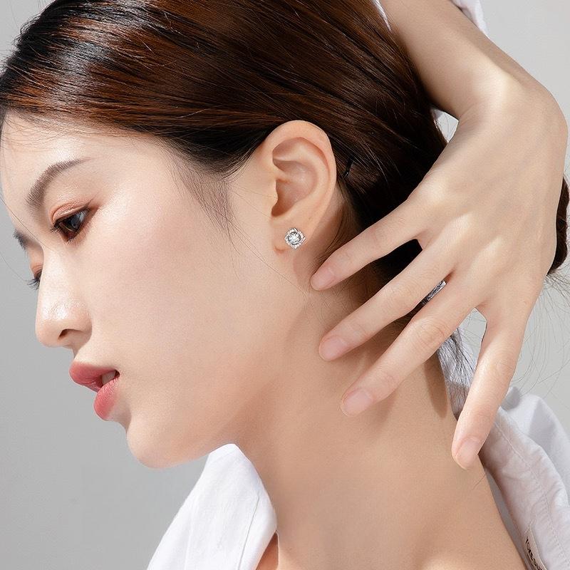 Rotating windmill stud earrings women's classic diamond-encrusted light luxury niche design earrings earrings Qixi Festival gift