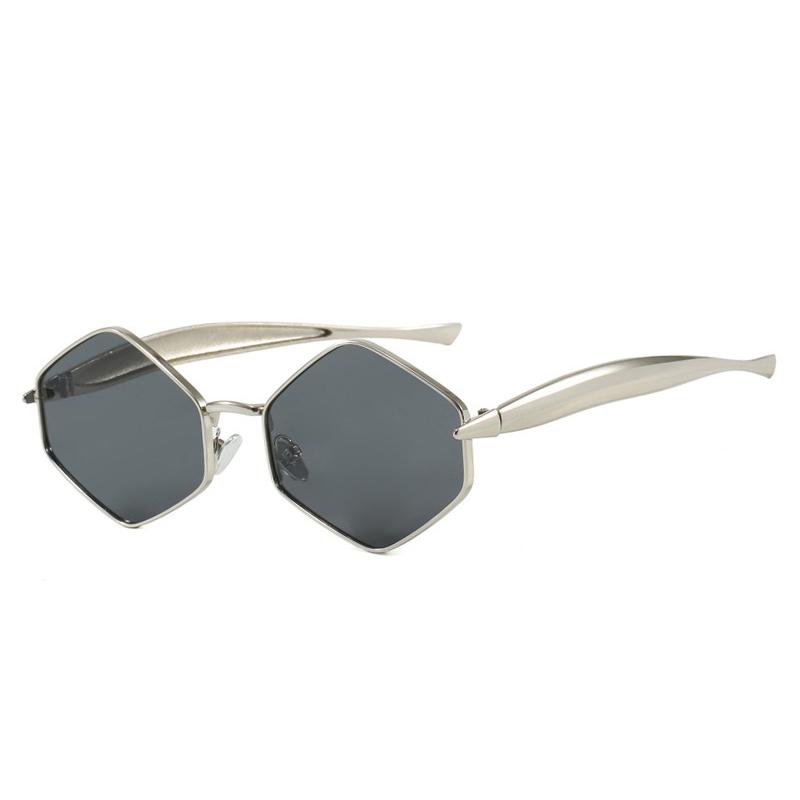 

SO&EI Retro Irregular Polygon Cat Eye Metal Women Sunglasses Fashion Shades UV400 Men Yellow Champagne Sun Glasses As the picture серебряный серый
