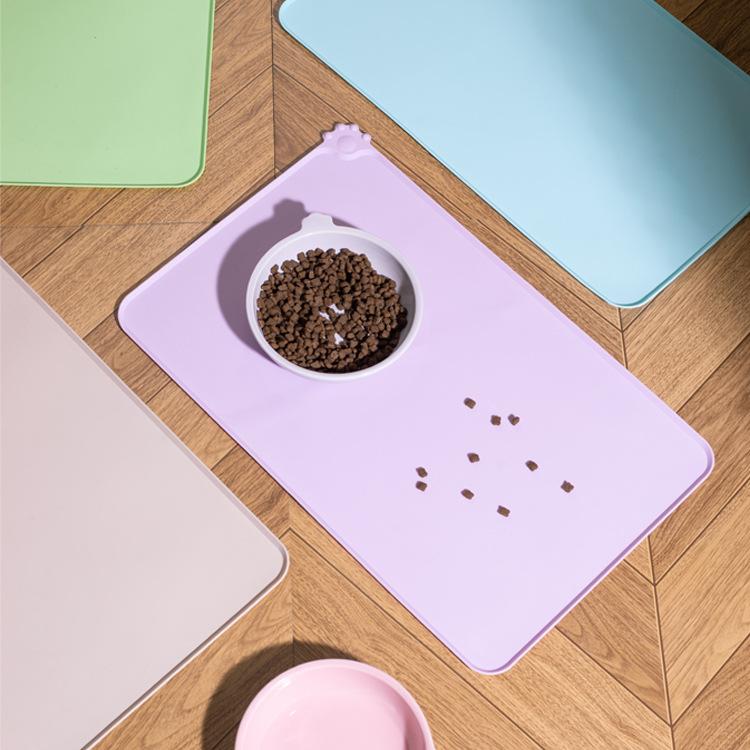 Pet Placemat Pet Silicone Mat Cat and Dog Feeding Mat Easy To Clean Waterproof, Non-slip and Leak-proof Cat and Dog Paw Mat Dog Mat