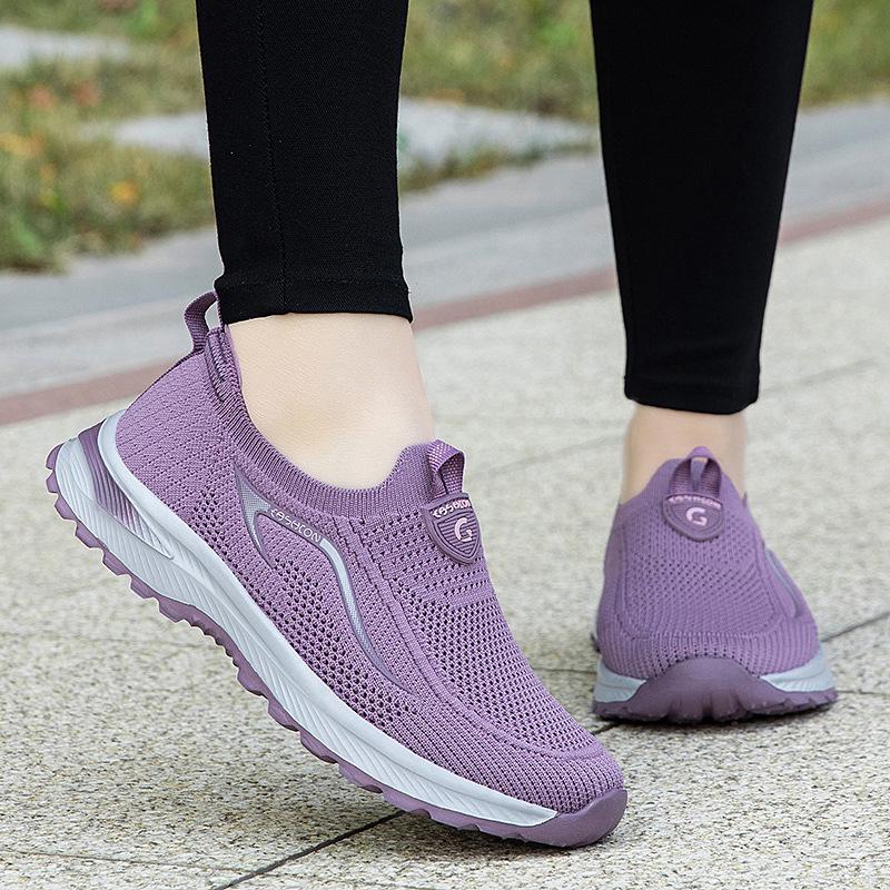 Mom's Spring/Summer 2025 Soft Sole Walking Shoes - Slip-On Comfort for Middle-Aged & Elderly Women