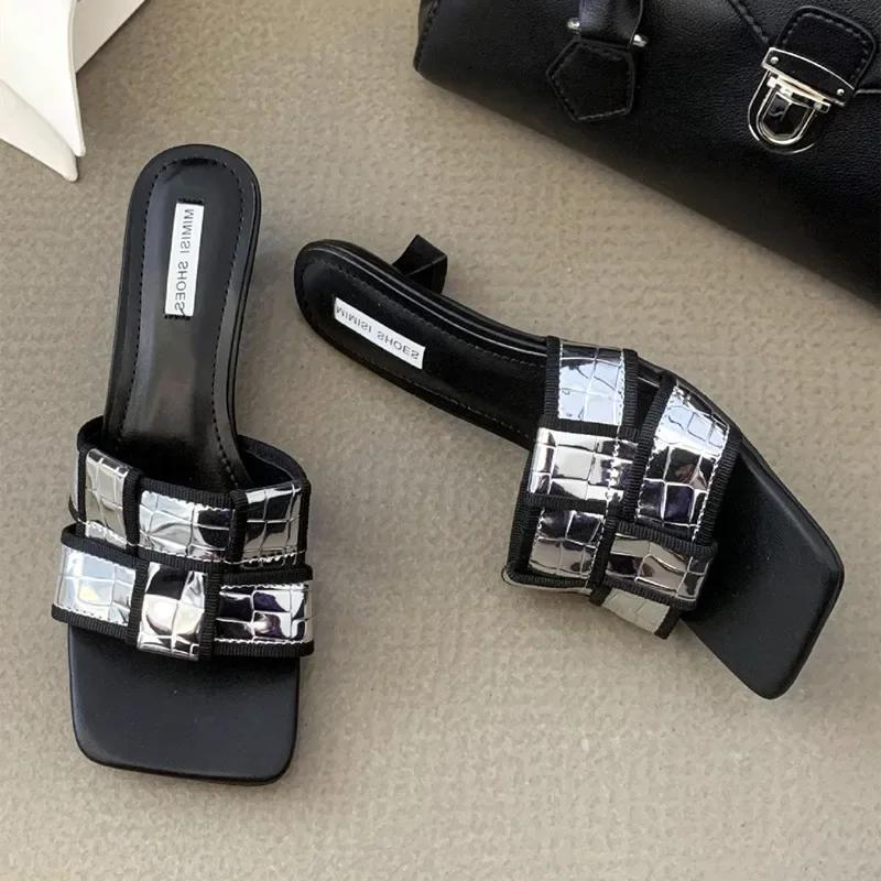 Fashion Fashion Mixed Color Kitten Heel Slippers Women Sexy Open Toe Square Toe Light Cozy Slide Sandals Summer Elegant Beach Flip Flops
