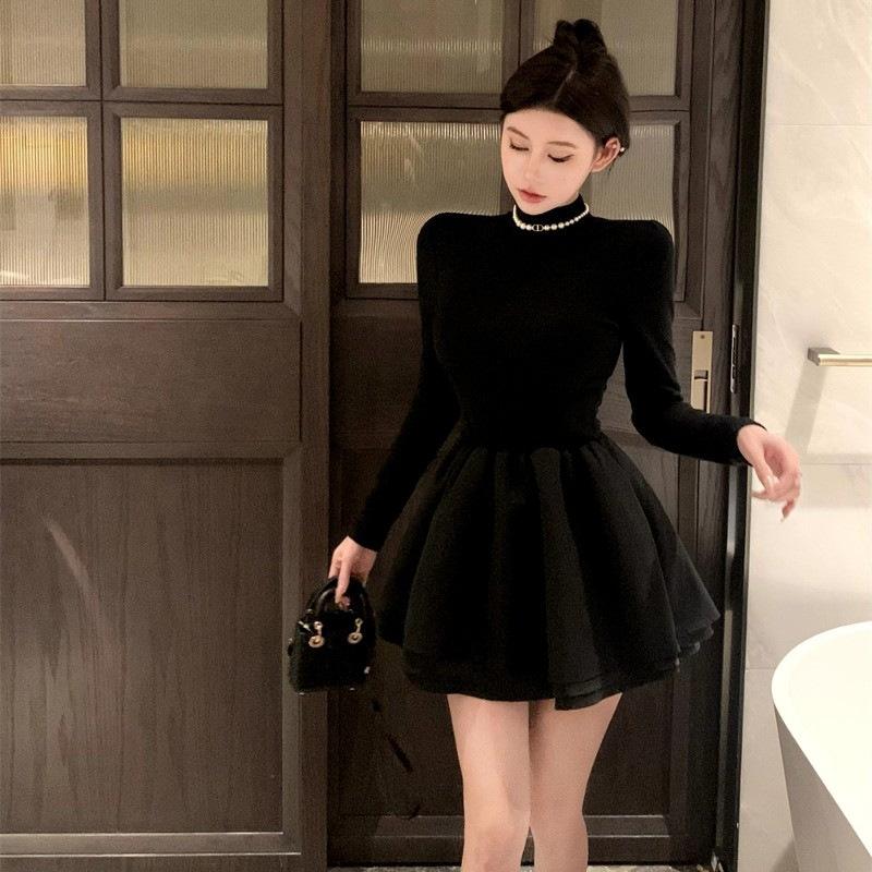 Hepburn French Sexy Temperament Crew Neck Long Sleeve High Waist Skinny Hepburn Style Splicing Fluffy Small Dress Women S чёрный