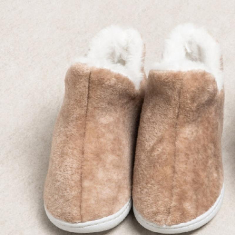 Daiso One tOne Boot Type Winter Shoes