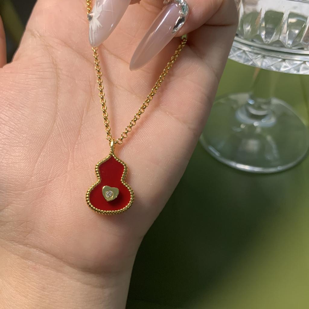 Red Gourd Necklace Femininity Light Luxury Love Diamond Collarbone Chain Valentine'S Day Gift Live Supply