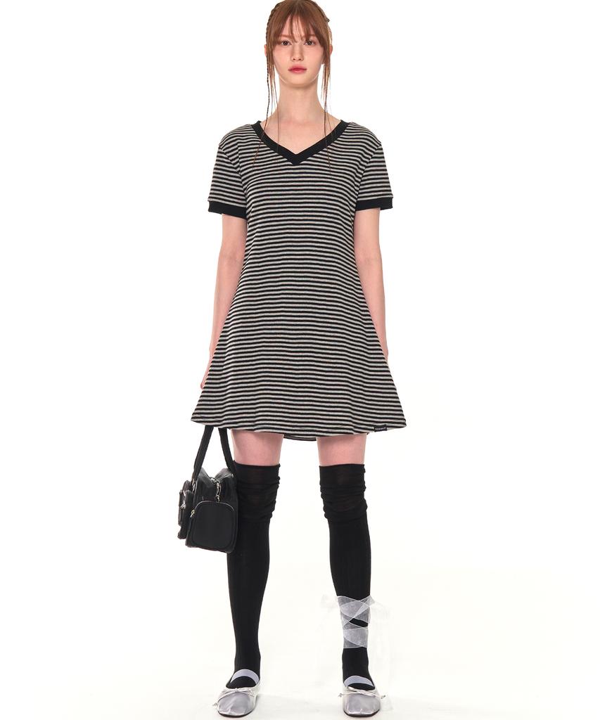 G Museum V Neck Stripe Ops (Gray)