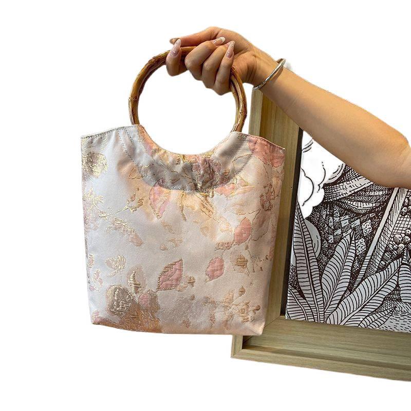 Chinese Jacquard Retro Clutch: Women's Bamboo Joint Wedding Handbag In National Hanfu Style