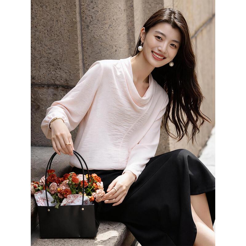 

Demana Champs-Élysées French Draped Neck Blouse L