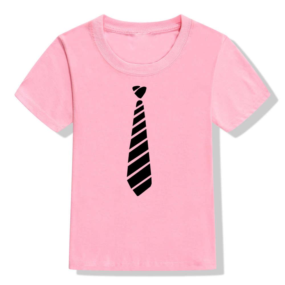 Классический костюм с галстуком-бабочкой — фото 10