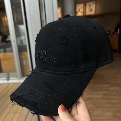 Berretti e cappelli – Berretti e cappelli con visiera