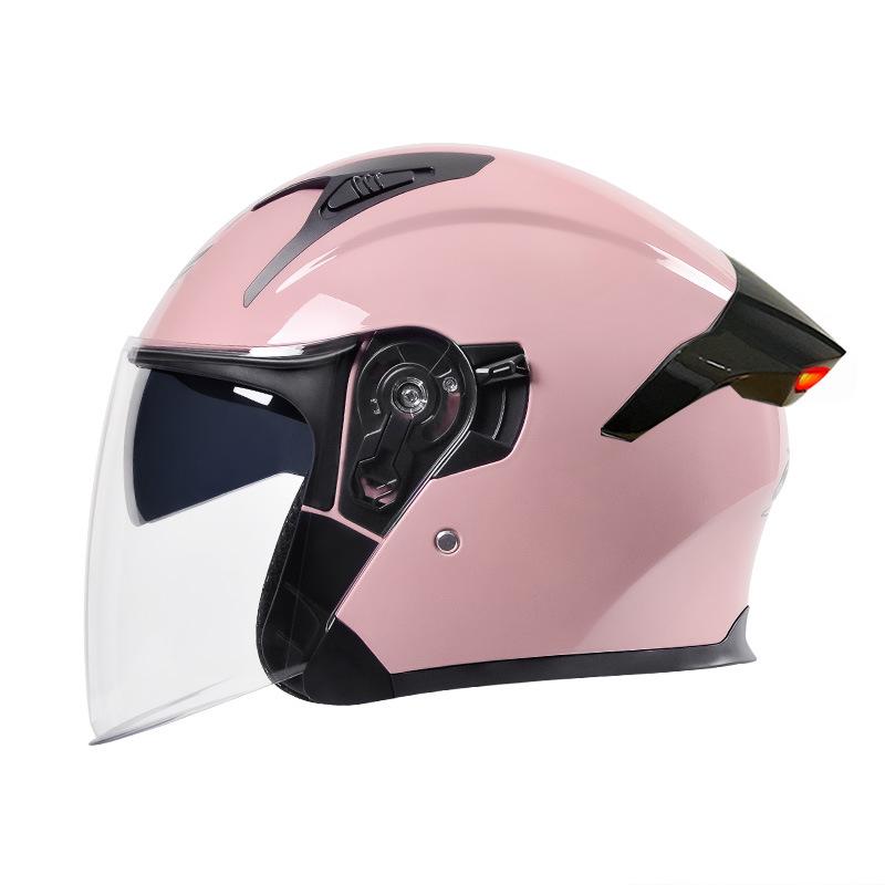 Unisex Smart LED Motorcycle Helmet with Long Battery Life, Suitable for All Seasons - Three-Quarter Design