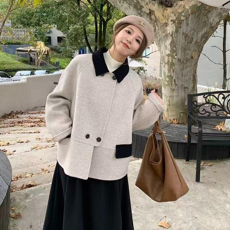 

Стильное шерстяное пальто с цветовыми блоками и воротником-стойкой для женщин - Осенне-зимний повседневный темперамент Small